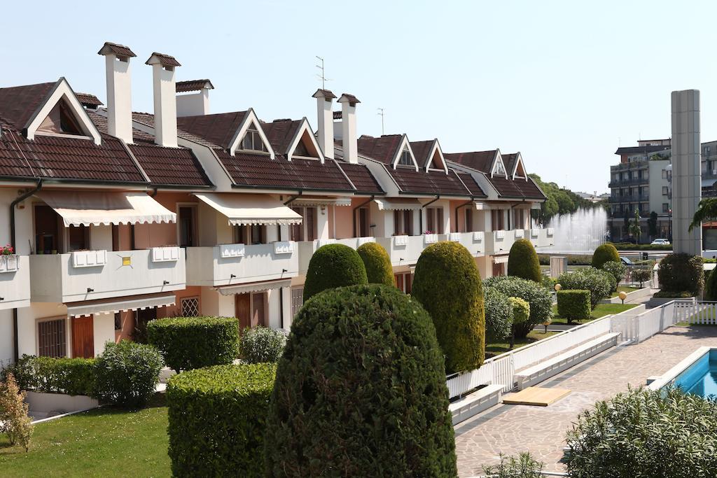 Residence Equilio Family Apartments 리도 디 예솔로 외부 사진
